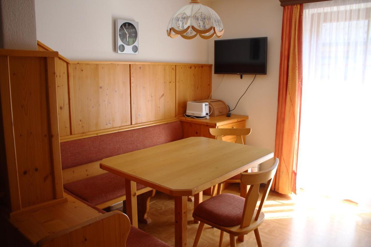 Appartement Gleiminger Forstau  Buitenkant foto